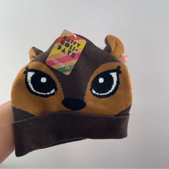 Forever21 Reindeer Beanie - Picture 3 of 4